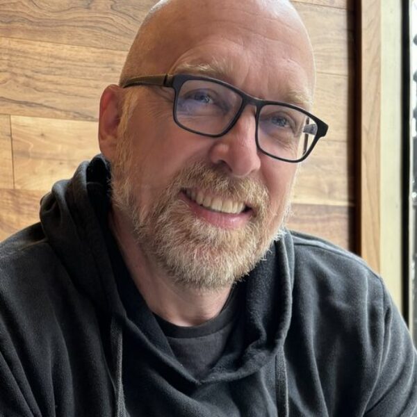 Erik Giles, LCSW - founder and therapist at Modern Therapy Alliance, Chicago